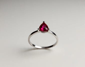 Trillion geschliffene Rubin Sterlingsilber Ring - Juli Birthstone Schmuck