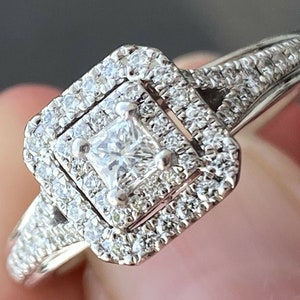 Vera Wang Love Collection Beautiful Princess-Cut Diamond Frame Engagement Ring in Sterling Silver Women&#39;s Antique Sapphire Ring Amazing Ring