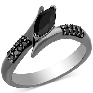 Enchanted Disney Fine Jewelry Onyx and Black Diamond Maleficent Ring Disney Villains Evil Queen Ring Antique Snake Design Ring Stylish Ring