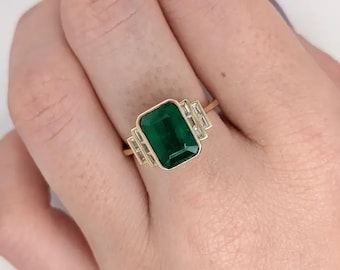 Art Deco Antique Emerald and Baguette Diamond Halo Engagement Ring in Sterling Silver Vintage-style Edwardian Ring Beautifully Crafted Ring