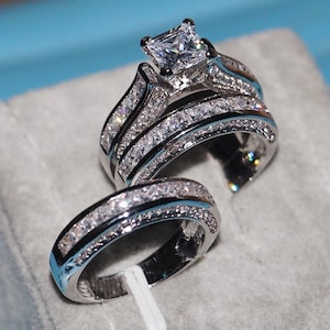 Beautiful Princess-cut Topaz Gemstone Rings Finger Luxury Filled Ring Set Classic Trio Ring Set Stunning Engagement Wedding Ring & Bands