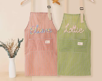 Personalized Hand Embroidered Apron,Custom Name Apron for Mom,Baking Apron, Baker Gift,Chef Gift,Gift for Cookie Baker,Mother's Day gift
