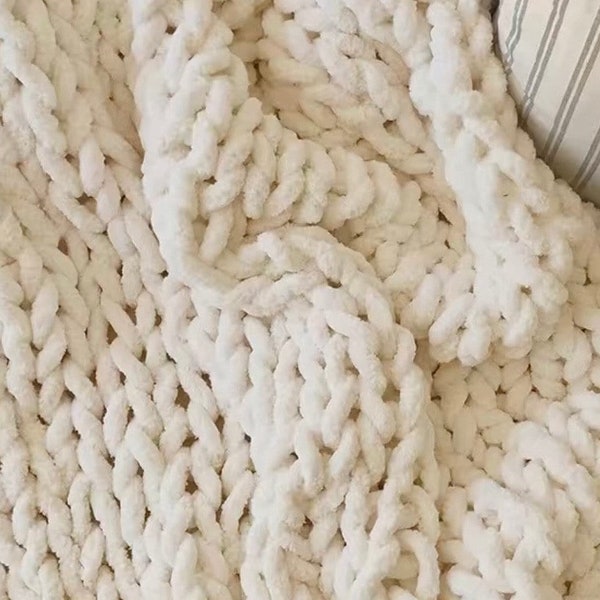 Chunky Knit Blanket, Throw Blanket for Bed or Sofa, Fluffy and Soft Blanket, Baby Blanket, Bed Throw, New Mom, Graduation Gift, Unique Gift