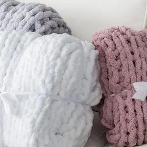 Handmade Chunky Knit Throw, Cozy Chenille Blanket for Bed or Couch