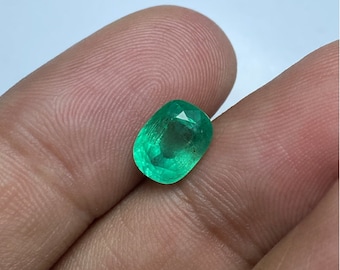 Premium Faceted 1.90ct Emerald from Chitral, Pakistan Enhance Your Collection with Radiant Elegance