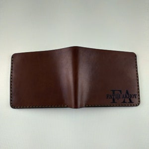 Schlanke Leder Brieftasche, Minimalistische Leder Brieftasche für Männer, Echtes Leder, Gravierte Brieftasche, Personalisierte Brieftasche, Vatertagsgeschenk für Ihn
