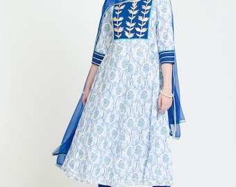 Women Blue Printed Pure Cotton Kurta with Pajama and Dupatta (Set of 3)