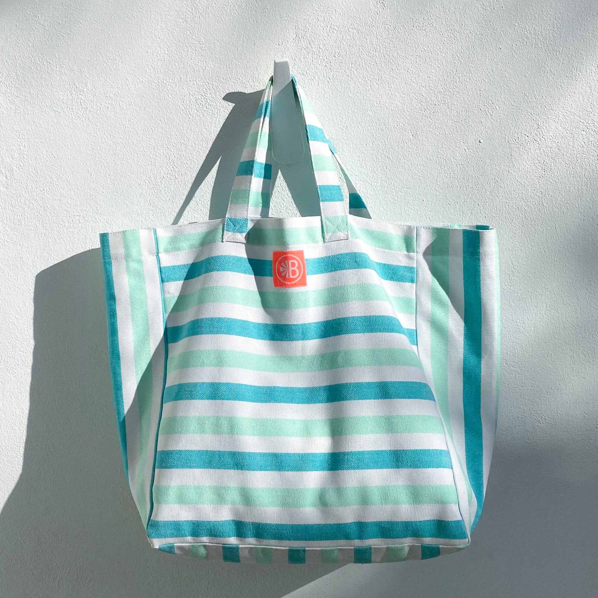 EL ANTONIO Beach Bag Tote Bag by Las Bayadas. Etsy