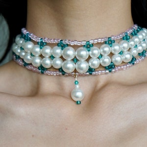 Victorian Vintage Style Choker with Emerald and Pale Pink Tones and Pearl Highlights - Customizable and Ready to Ship