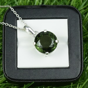 Green Sapphire Pendant | Boho Jewelry Necklace | Best Anniversary Gift | 925 Sterling Silver Sapphire Necklace | Shape Round Green Pendant.
