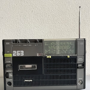 Philips 22RR263 Radiocassette Boombox Vintage