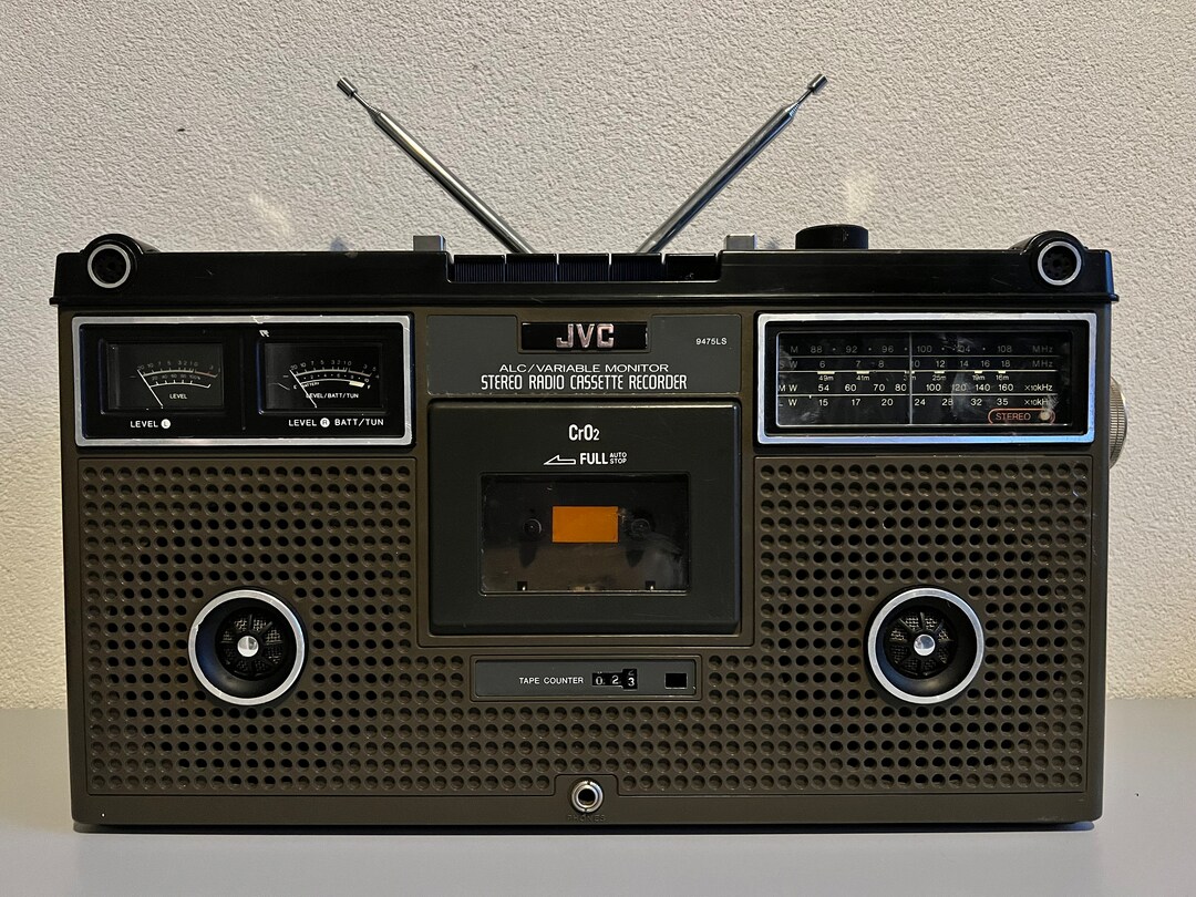 Radio continental edison dans postes transistors de collection