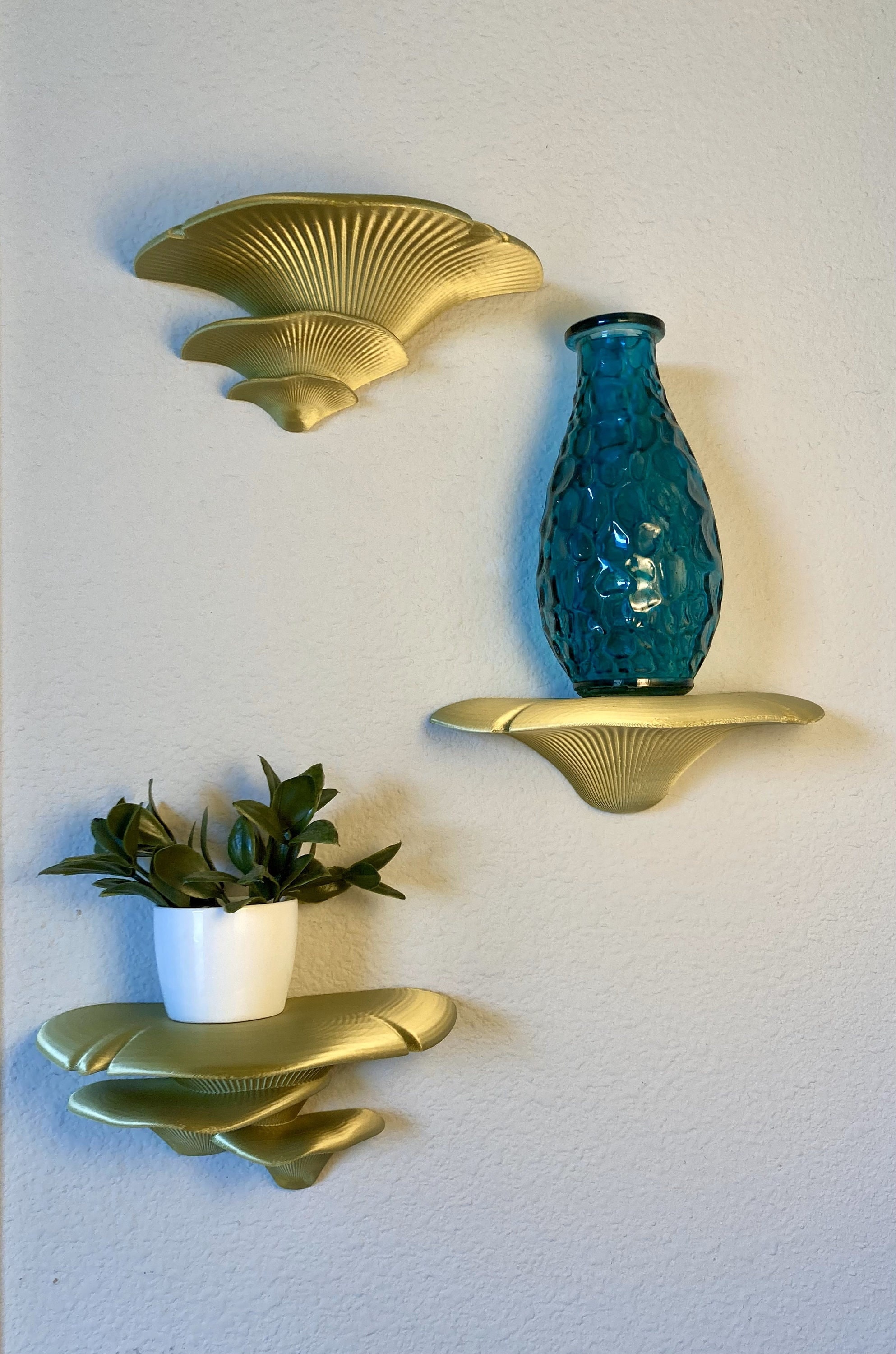 Set of 3 Floating Fungi: 3D Printed Mushroom Shelves/different Colors ...
