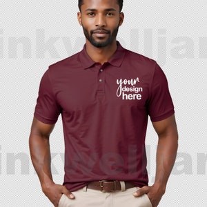 Camisa Polo Gildan 64800, Autoridade Portuária K500, Maquete de Camisa Polo, Maquete de Camisa Marrom Modelo Masculino, Maquete de Camisa Polo Modelo, Gildan 3800