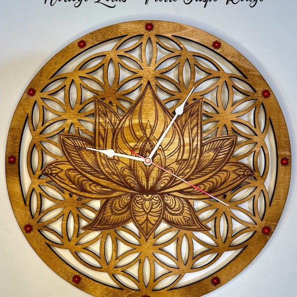Horloge sur le thème lotus