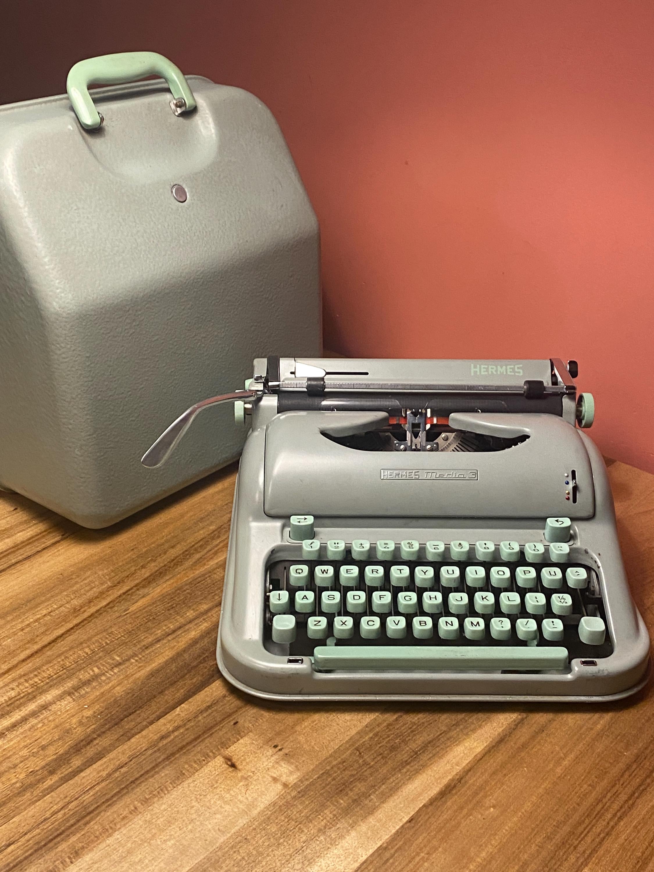 Hermes typewriter - Etsy 日本
