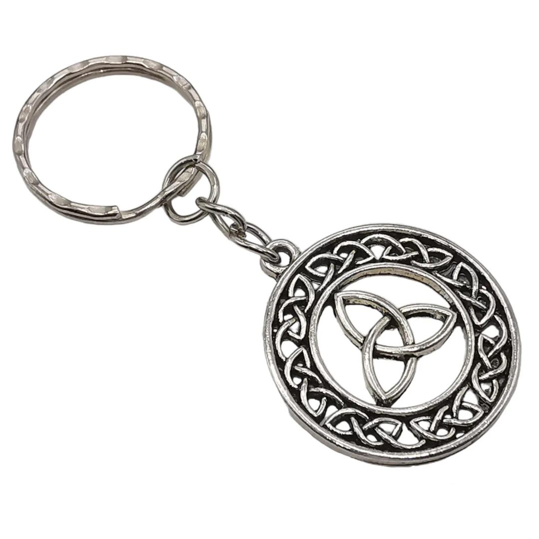 Celtic Triquetra Keychain Trinity Knot Charm Witches Protection Keyring ...