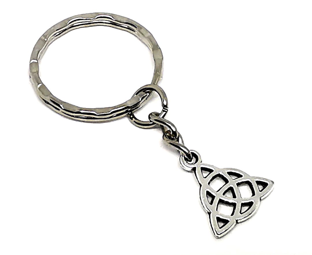 Mini Triquetra Keychain Trinity Knot Charm Witches Protection Keyring ...