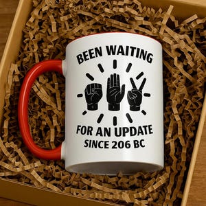 Tazza divertente "Sasso, carta, forbici" in attesa di un aggiornamento dal 206 a.C., tazza da caffè per giocatori, regalo nerd, umorismo da ufficio per nerd, tazza con barzelletta sui giocatori