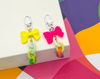 Porte-clés avec ruban coloré, breloque pour sac