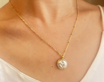 Baroque Pearl Pendant Necklace for Birthday Pearl Necklace for Woman Layering Necklace for Girlfriend | Minimalist Pearl Necklace 14K Gold