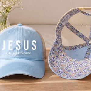Damespet met JESUS-print en mesh-achterkant, gewassen model.
