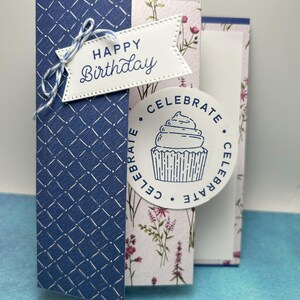 Cupcake de célébration | Pli amusant | Au top | Petit gâteau kwazy | carte de petit gâteau | Extra spécial