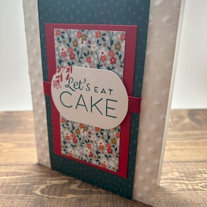 Mangeons un gâteau | Carte faite main | gâteau et fleurs de Zazzle.be Liste d'envies Vous avez des idées ? carte d'anniversaire | Mariage/ Anniversaire/ Célébration