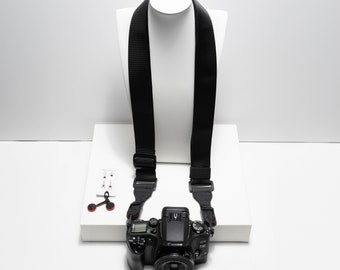 YUUGE/Correa de hombro para cámara negra ajustable larga con anclajes de diseño de pico 38-66"
