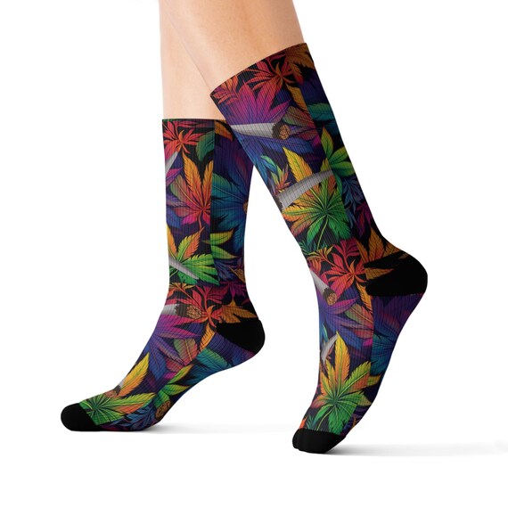 Colorful Cannabis Leaf Pattern Socks, Fun Accessories, Eco-Friendly Gift, Ideal for Nature Lovers, Great for Everyday Wear