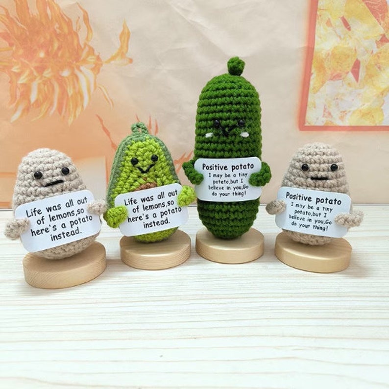 Cornichon Au Crochet, Cornichon Positif - Poupées De