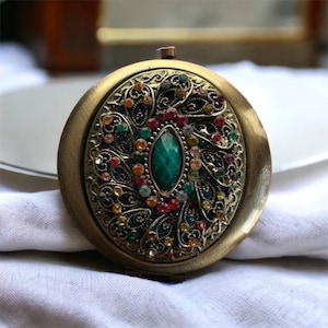 Elegant Compact Pocket Mirror - Vintage Style I Butterfly Mirrors - Makeup Collapsible Compact Mirror