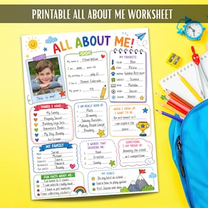 Peut inclure: Une fiche d'activité imprimable All About Me avec des graphismes colorés dessinés à la main, des sections pour les informations personnelles, les favoris, la famille et les objectifs, incluant un espace photo et des icônes variées.