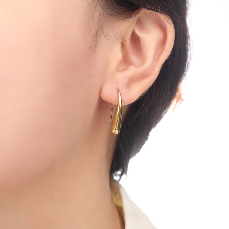 18K Gold Waterdrop Ohrringe, Minimalistische Ohrringe, Baumeln Ohrringe, Haken Ohrringe, Goldtropfen Ohrringe, Geschenk für sie, Brautschmuck Bild 3