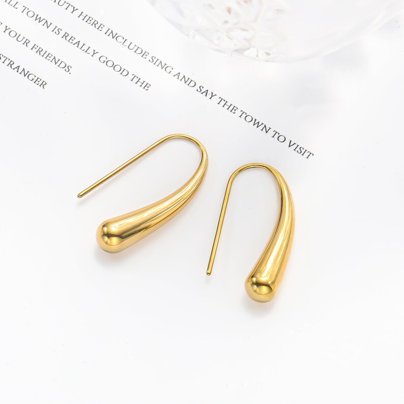 Pendientes gota de agua de oro de 18K, pendientes minimalistas, pendientes colgantes, pendientes de gancho, pendientes colgantes de oro, regalo para ella, joyería nupcial imagen 2