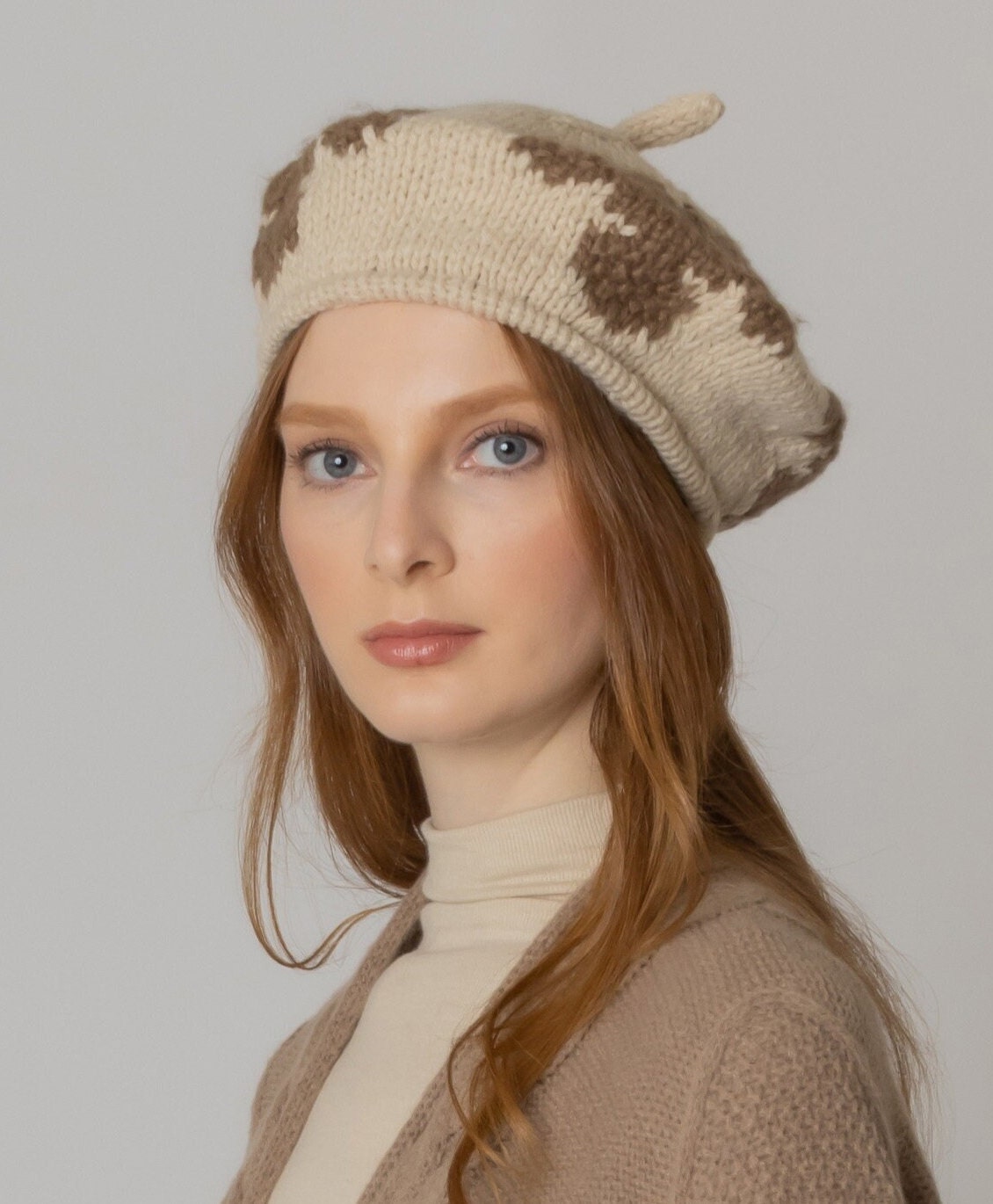 Béret Bébé Tricoté Avec Pompon Fausse Fourrure - Neuf Avec étiquettes