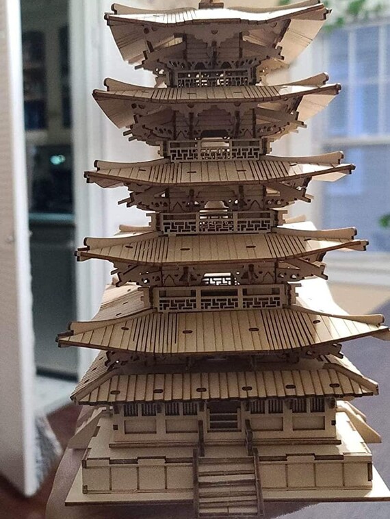 Robotime - Maquettes en bois - Japon - Pagode à Five étages - Kit de  construction