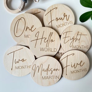 Marqueurs d'étape mensuelle en bois | Disques d'étape mensuels minimalistes | Cartes d'étape mensuelles pour bébé moderne | Baby shower signes du mois