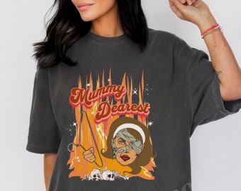 Halloween LatinX Mom T-Shirt Hispanic TShirt Retro Fall Shirt Mummy Dearest Mommie Costume 80's Horror Movie Lover Gift T Shirt Unisex Tee