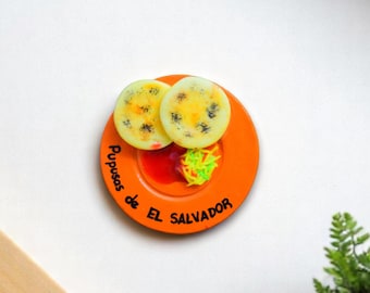 Salvadoran Pupusas Magnet gift from El Salvador Handcrafted fridge magnet Artisanal Pupusas Magnet for Trendy Kitchen art Decoration