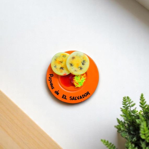 Salvadoran Pupusas Magnet gift from El Salvador Handcrafted fridge magnet Artisanal Pupusas Magnet for Trendy Kitchen art Decoration