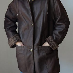 Vintage Shearling Sheepskin Coat–Brown Leather Oversized Jacket, Handmade Fur-Lined Winter Outerwear, Warm Classic Coat Perfect Gift for Her