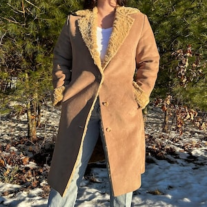 Women's Brown Penny Lane Shearling Trench Coat – Vintage Afghan Suede Leather Long Fur Coat Handmade 90s Boho Winter Outerwear Gift for Her
