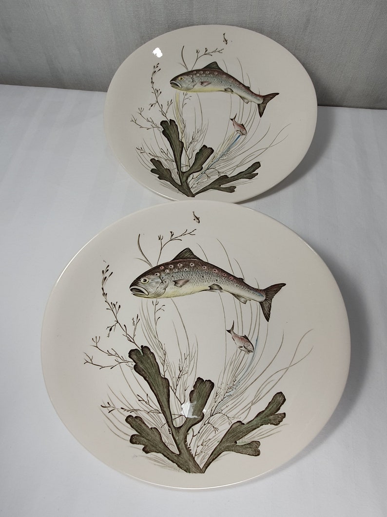 2 X Fish Pattern Dinner Plates Vintage Johnson Brothers Fish Etsy