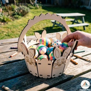 Diseño de patrón decorativo de madera entrelazada para cesta de conejito de Pascua en formato SVG y DXF.