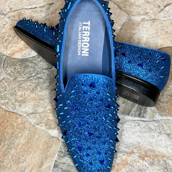 royal blue mens basketball shoes