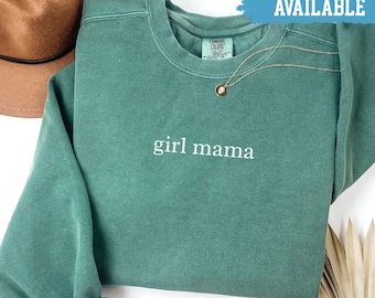 Sudadera Comfort Colors® para mamá de niña, camiseta para mamá primeriza, camiseta linda para mamá, regalo para mamá de niñas, sudadera de moda para mamá, regalo para mamá de niña