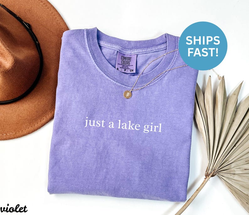 Just a lake girl shirt, casual summer tee, lake life apparel, women's graphic t-shirt, gift for her, vacation outfit, SHIPS FAST