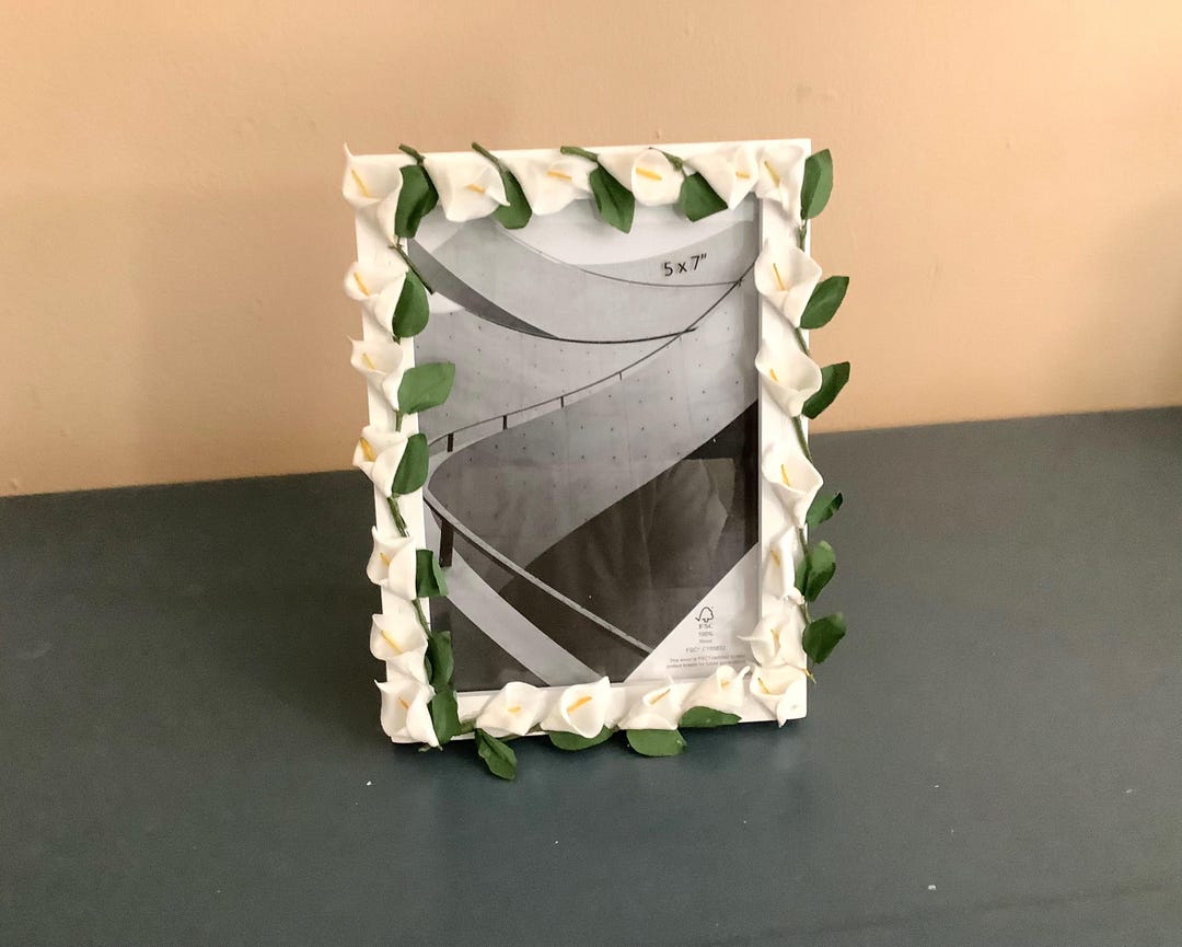 5” X 7” Calla Lily Picture Frame - Etsy