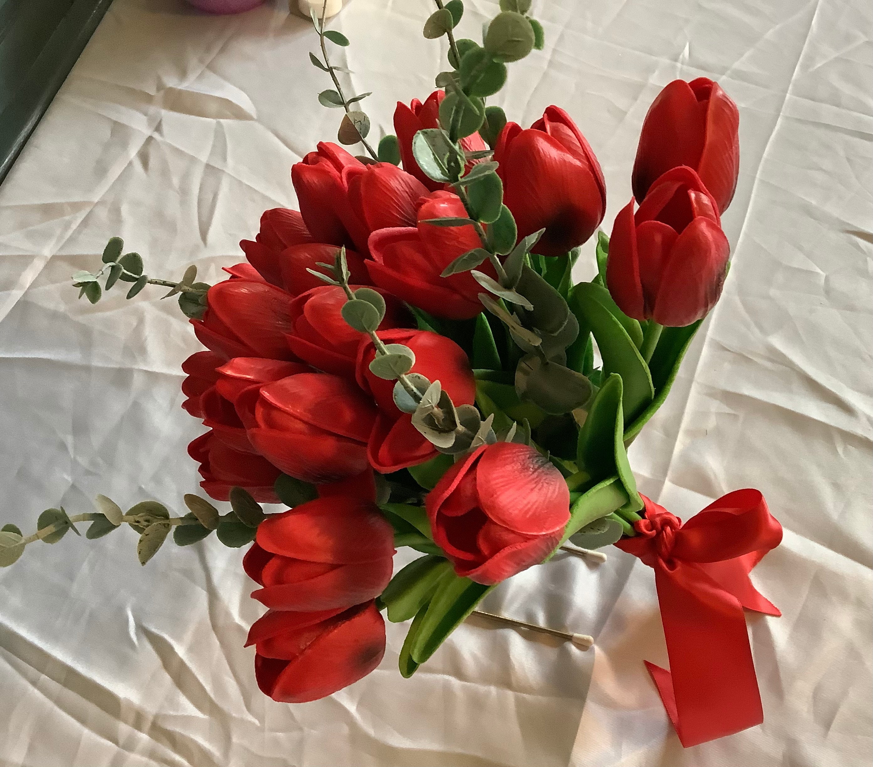 20 Stem Tulip Bridal Bouquet
